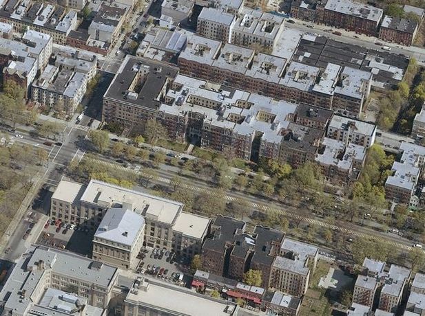 crown heights: eastern pky - classon av